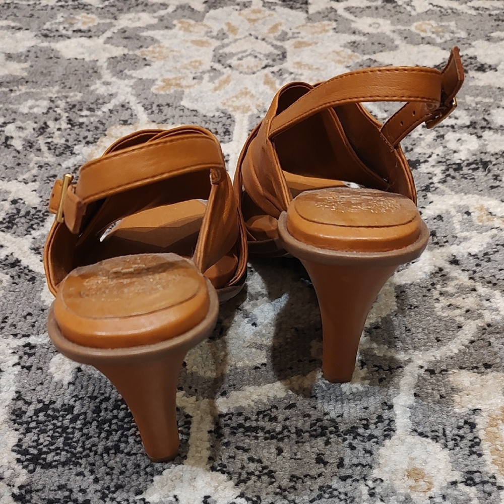 Vince Camuto Tan Leather Slingback Heeled Sandals - Picture 5 of 8